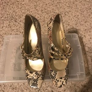 Nine West 8M Heels